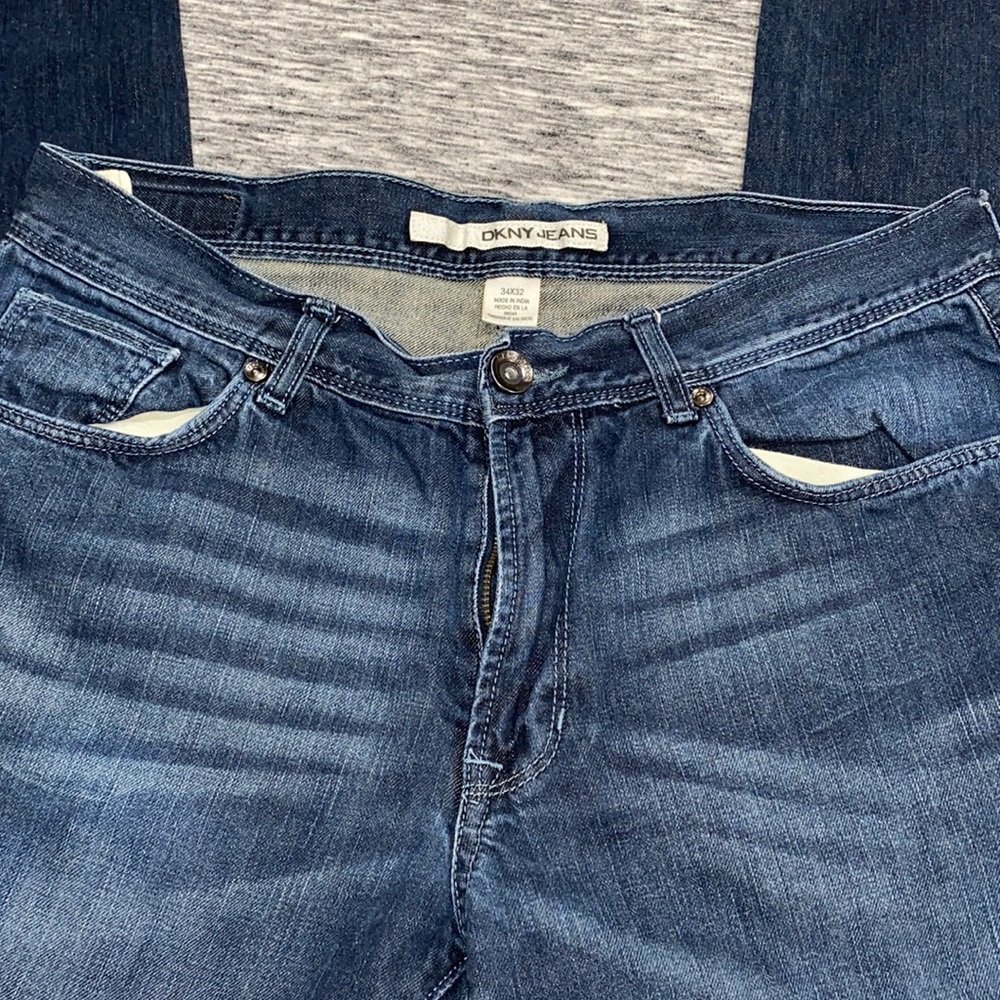 DKNY Jeans - medium wash